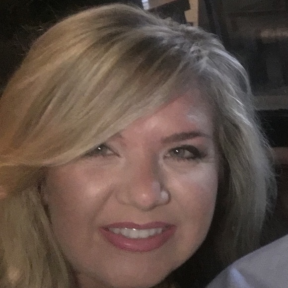 Meet your Posher, Carrol - Picture 1 of 1